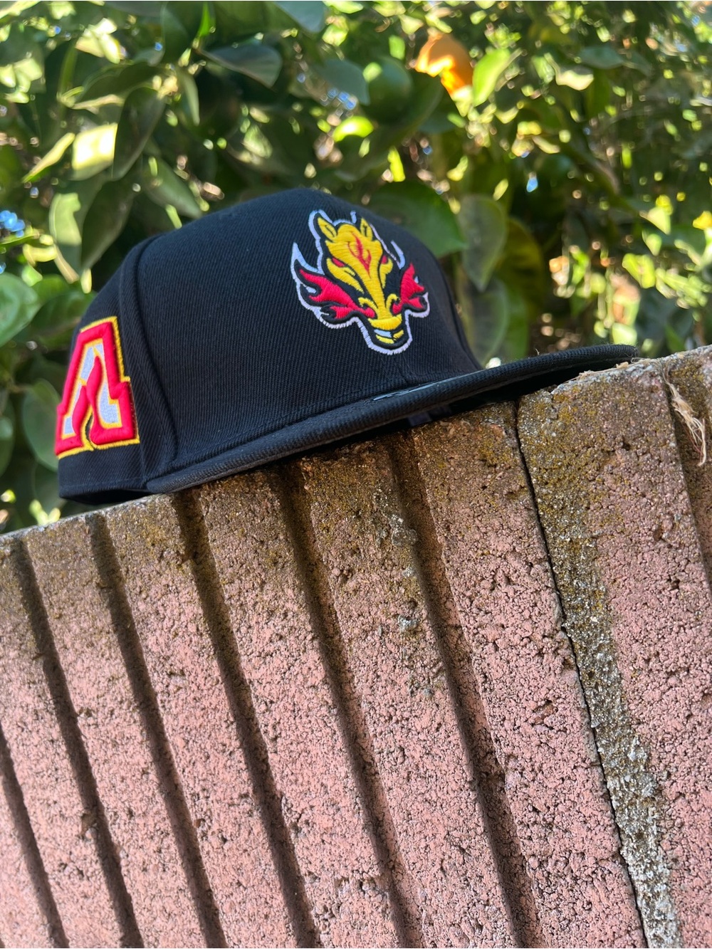 CALGARY FLAMES SNAPBACK HAT